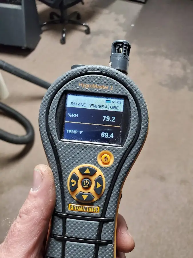 Moisture meter humidity assessment for Mold Remediation & Removal in Fountainebleau